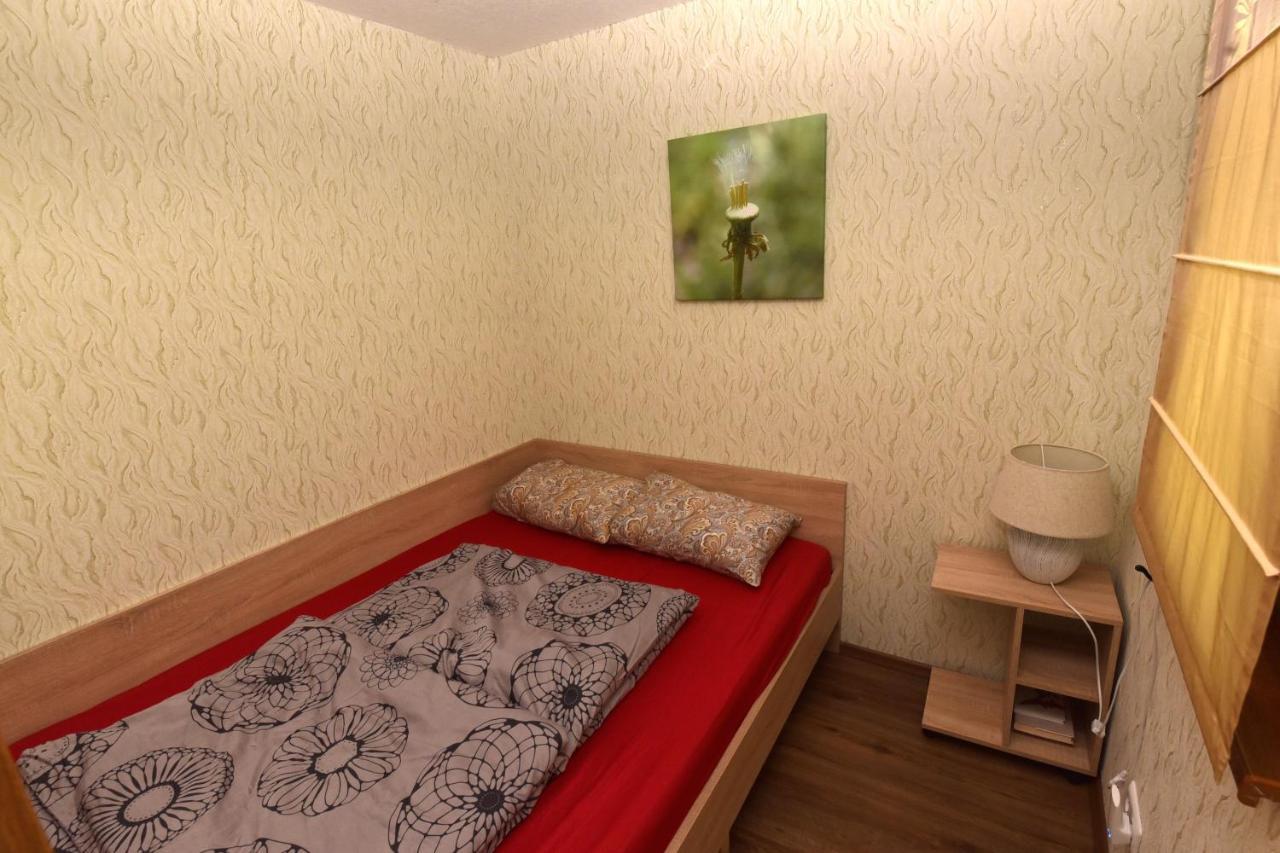 Vasarnamis Zarasuose Villa Zarasai Buitenkant foto
